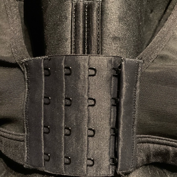 Live Active High Impact Sports Bra 38H - Picture 6 of 7